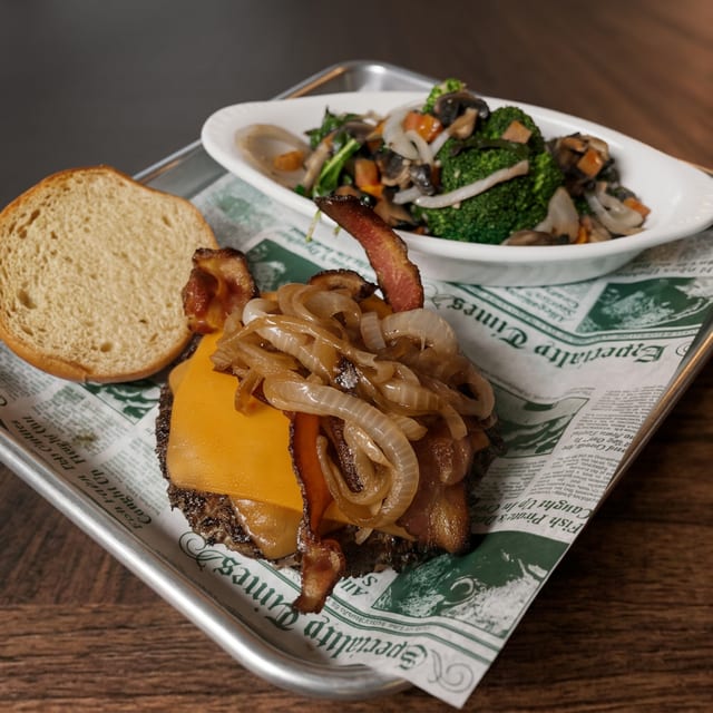 Mustang Burger.